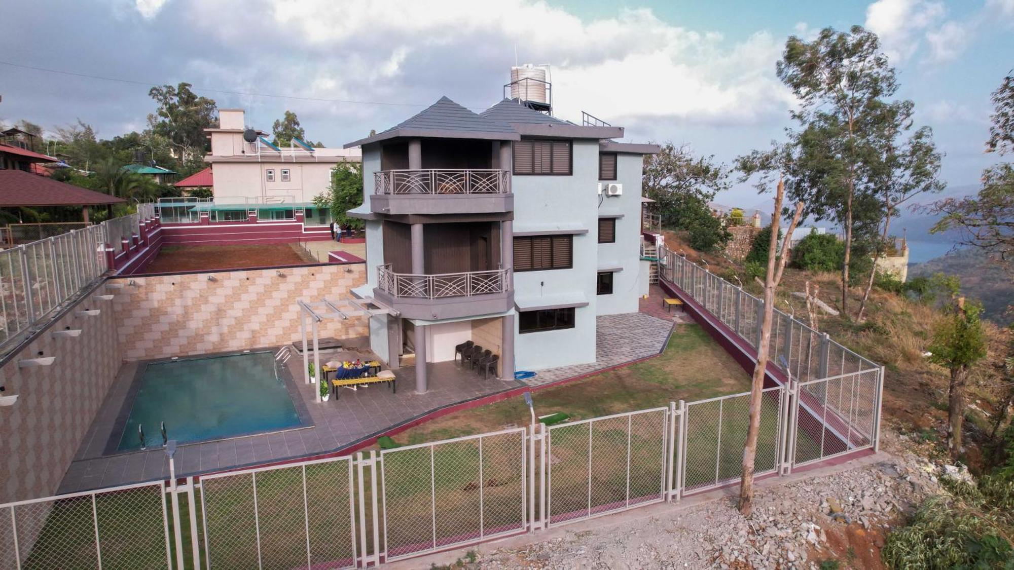 Magnum Villa 潘奇加尼 外观 照片